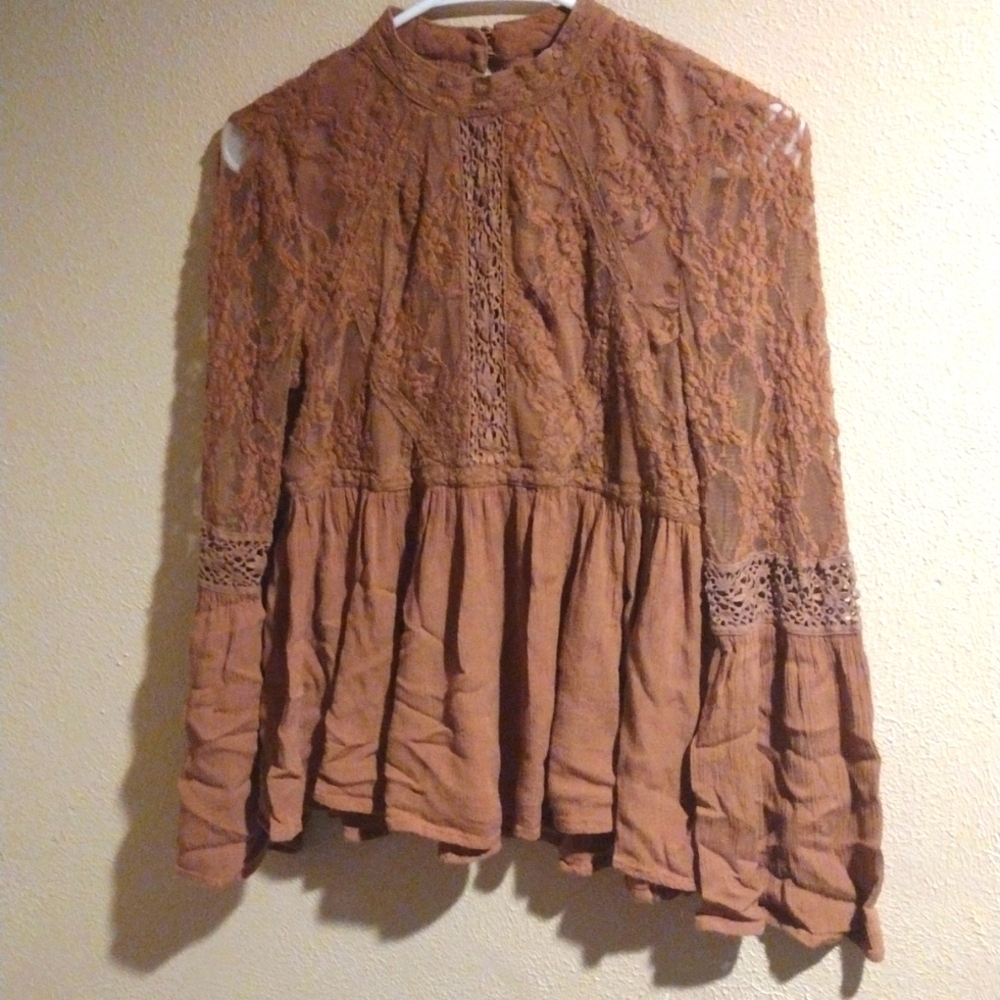 Brown Lace Embroidered Boho Top with Bell Sleeves American Eagle XS
